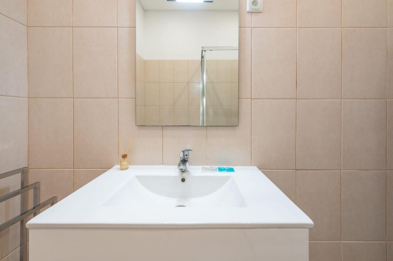 Vita Portucale ! Deluxe 3 Bedroom Apartment In Arroios Lisboa Exteriör bild