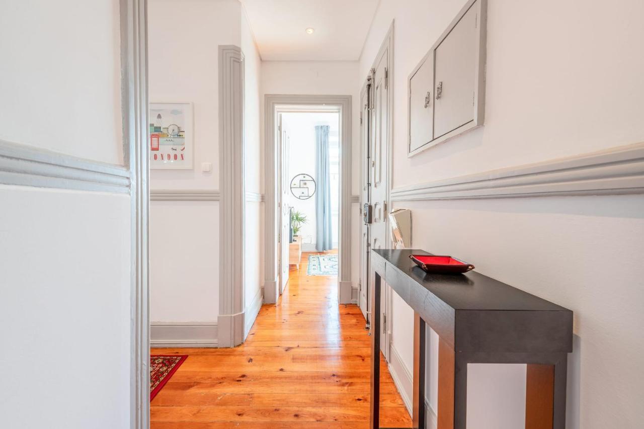 Vita Portucale ! Deluxe 3 Bedroom Apartment In Arroios Lisboa Exteriör bild