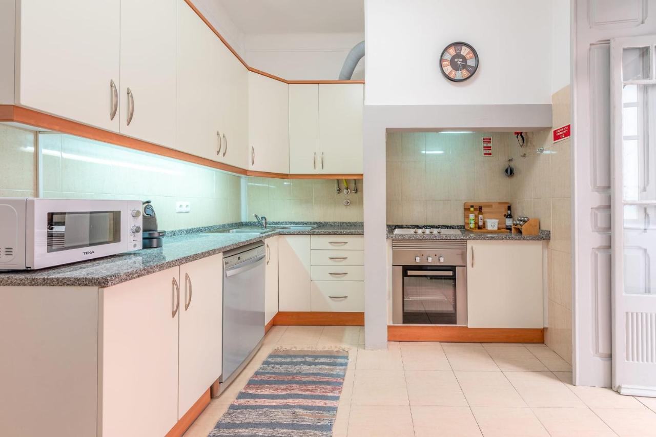 Vita Portucale ! Deluxe 3 Bedroom Apartment In Arroios Lisboa Exteriör bild