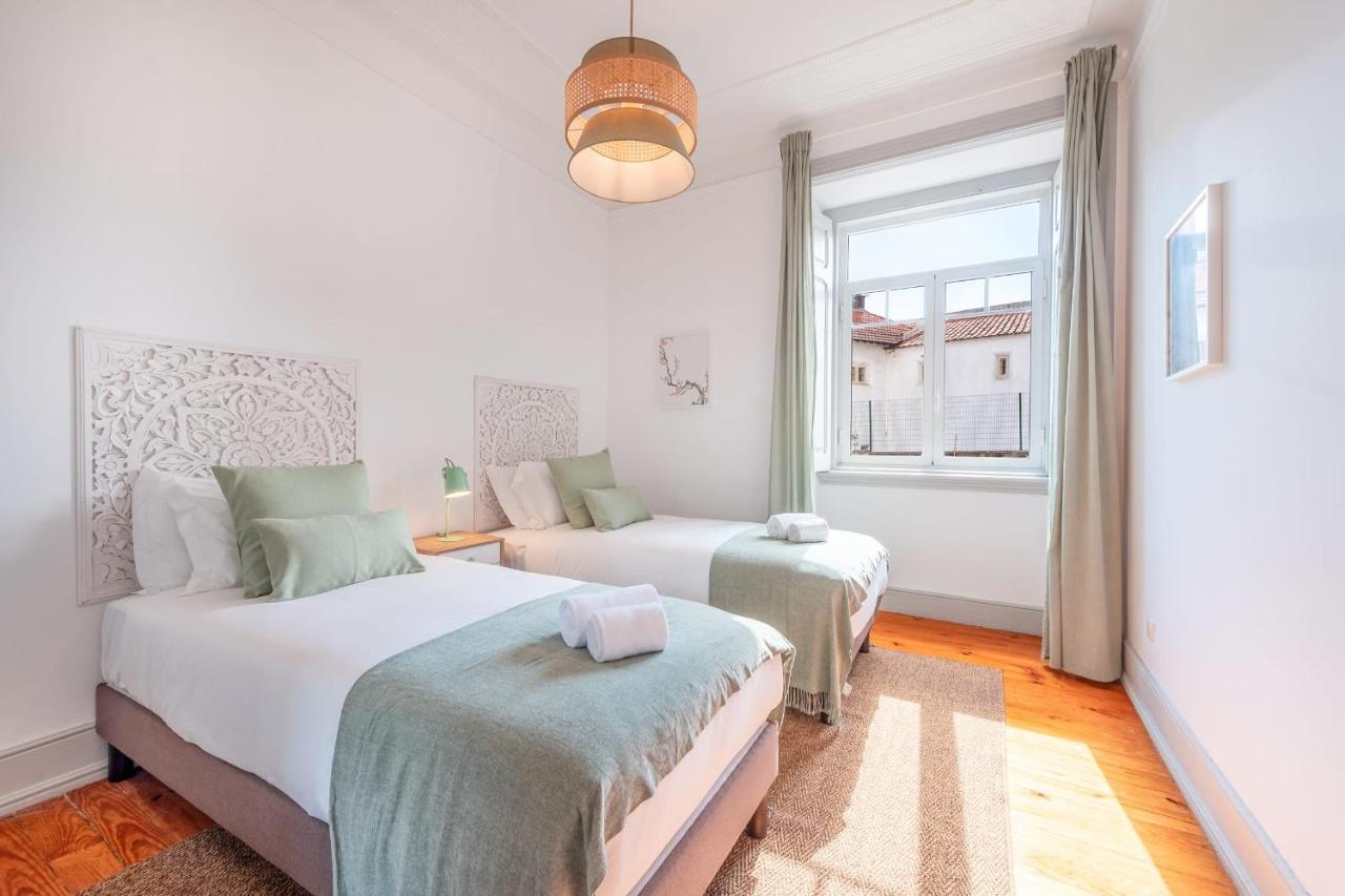 Vita Portucale ! Deluxe 3 Bedroom Apartment In Arroios Lisboa Exteriör bild