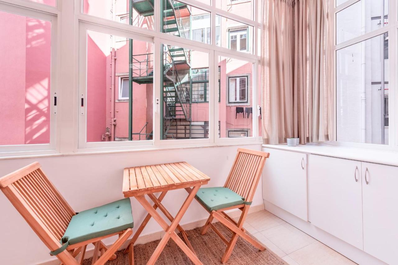 Vita Portucale ! Deluxe 3 Bedroom Apartment In Arroios Lisboa Exteriör bild