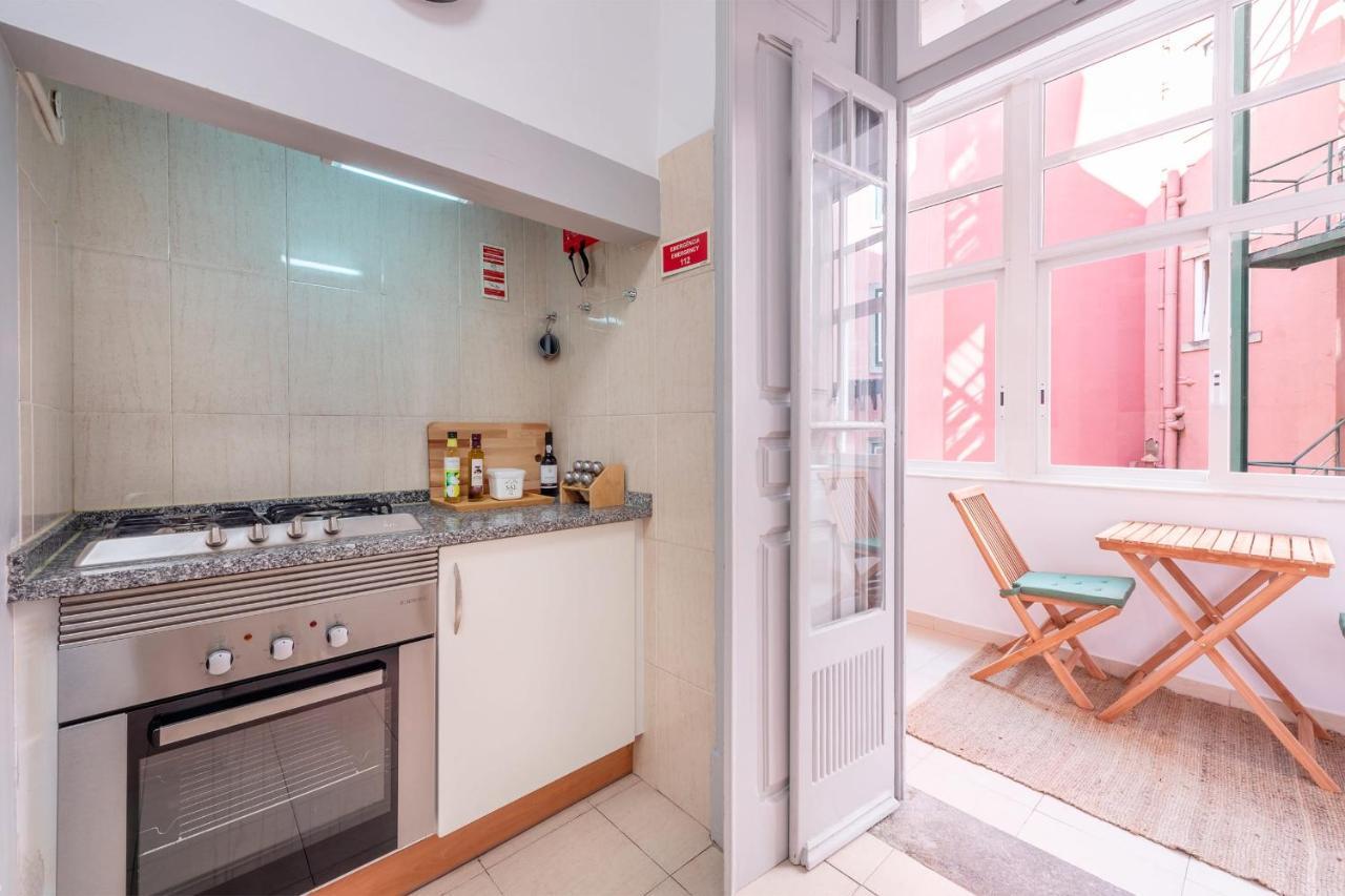 Vita Portucale ! Deluxe 3 Bedroom Apartment In Arroios Lisboa Exteriör bild